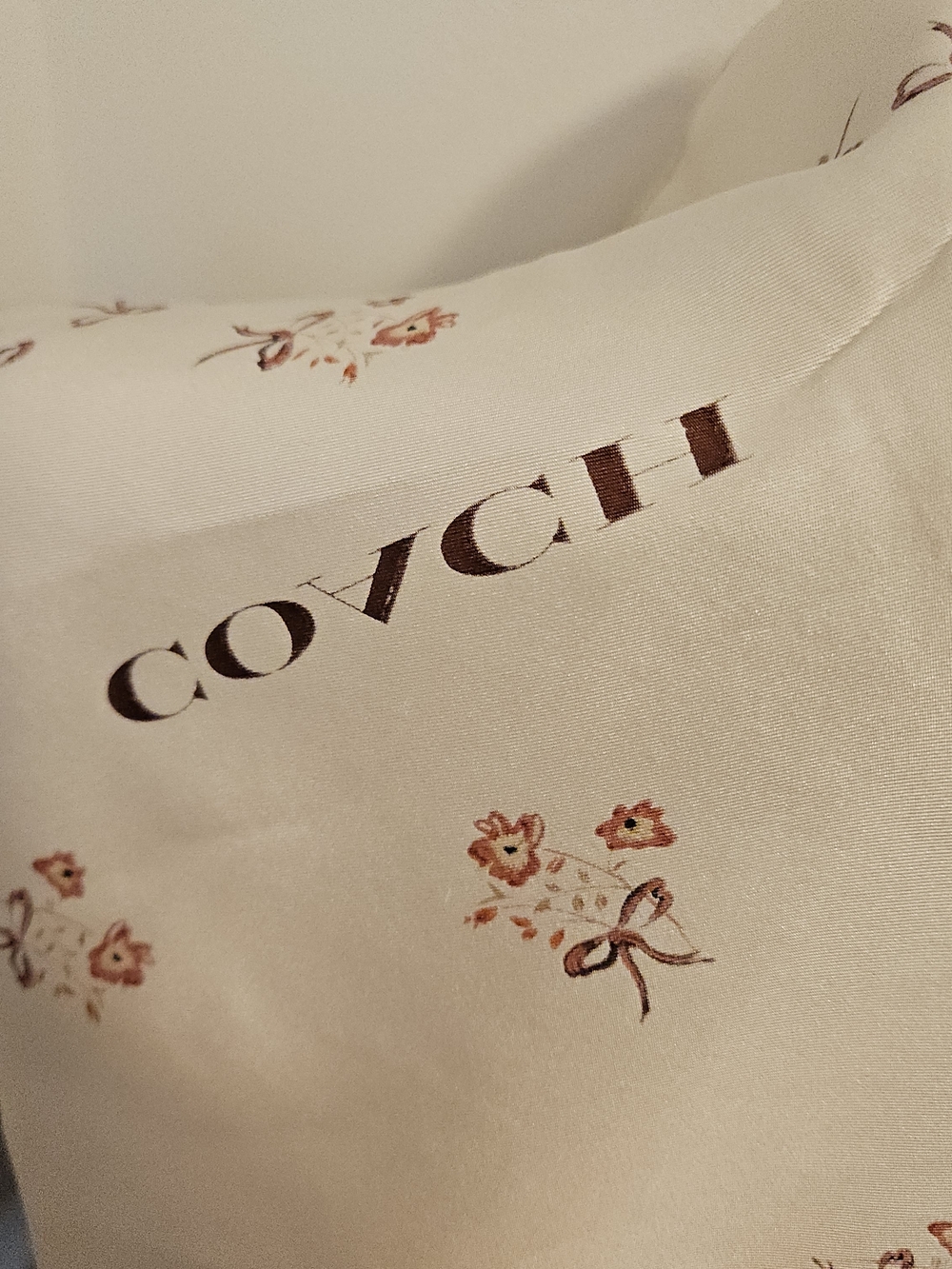 COACH VINTAGE CREME PINK SILK FLORAL SCARF - Picture 2 of 4